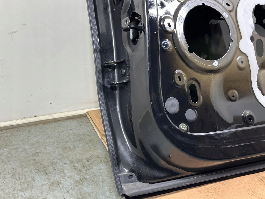 фото №6, Citroen c4 spacetourer 2018 задняя сторона правая дверь