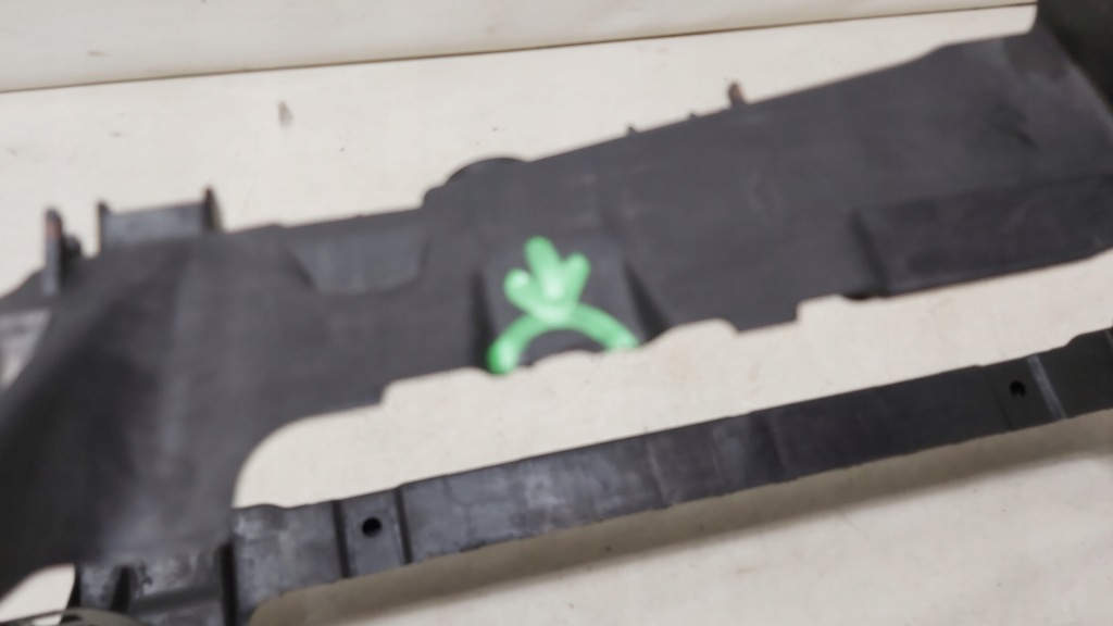 фото №14, Pas передний усилитель audi q7 4m0 оригинальные