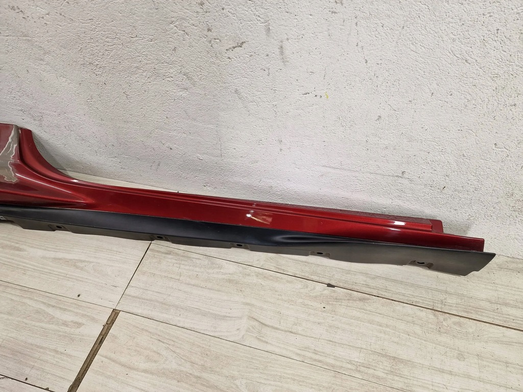 фото №2, Ferrari f8 tributo права молдинг поріг поріг правий