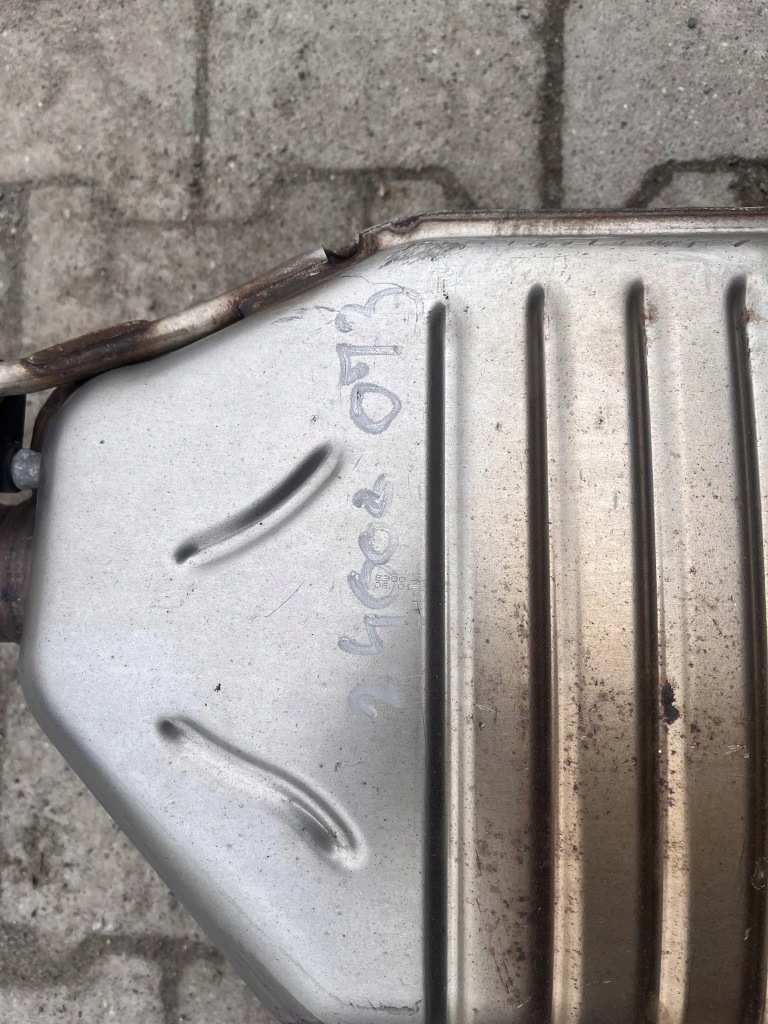 Выхлоп гаситель mercedes a-klasa w177 a2474910400 Киев