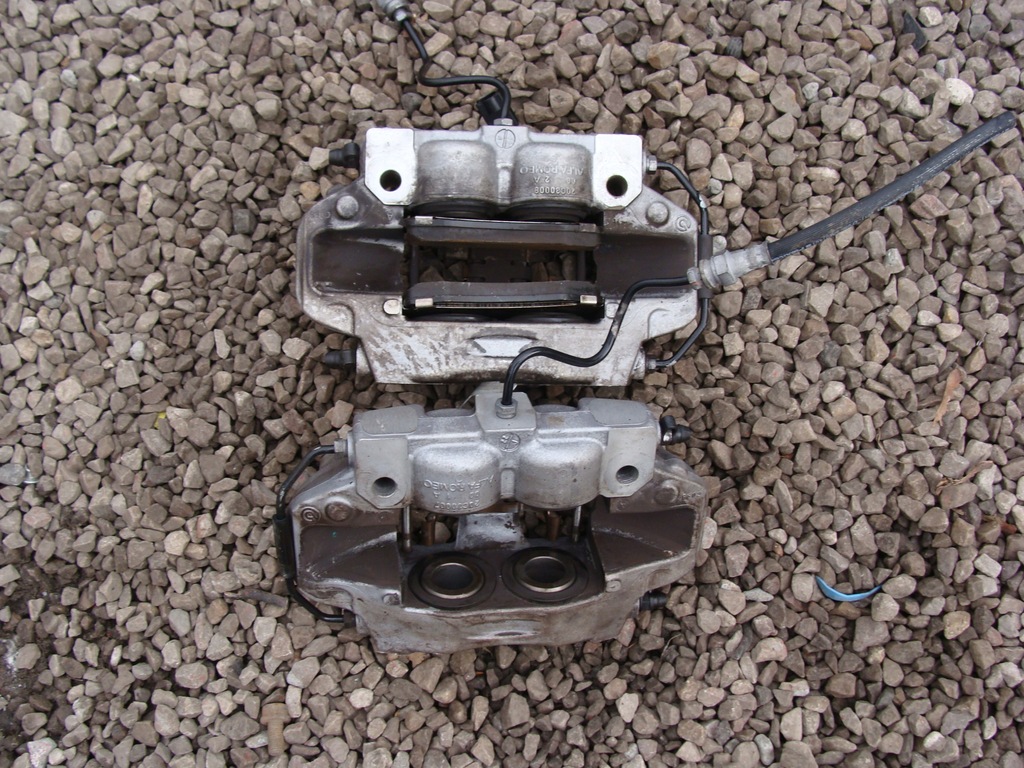 фото №3, Суппорты перед alfa romeo giulia 20c30008 20c30007