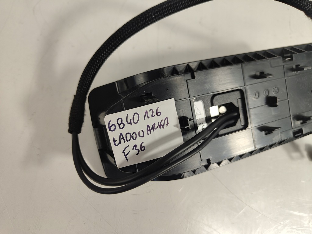 фото №7, Bmw f20 f30 зарядний пристрій індукційна адаптер 6840126 + джгут електропроводка