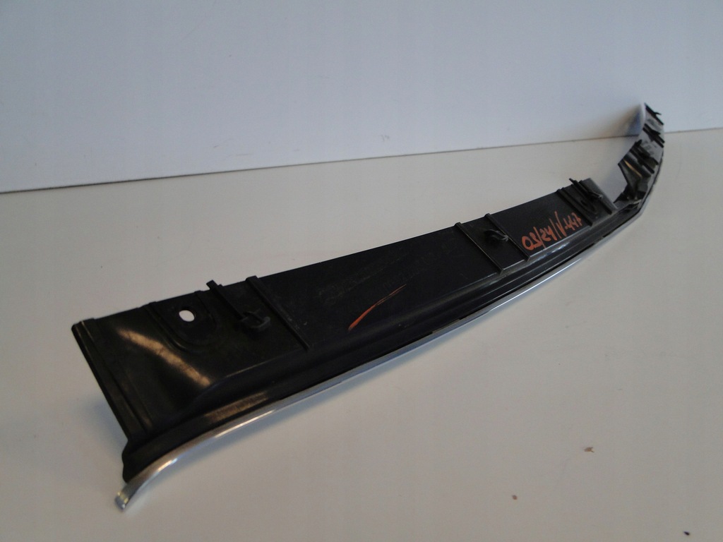 фото №7, Mercedes v klasa 447 w447 молдинг хром решетка верхний a4478800082