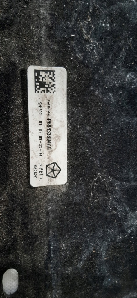 Jeep grand cherokee wl накладка подвеска 68433894ac Недорого