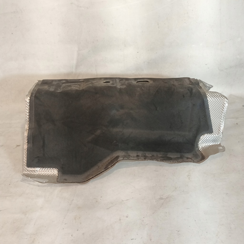 фото №1, Jaguar xf 11- защита тепловая трубы выпускной