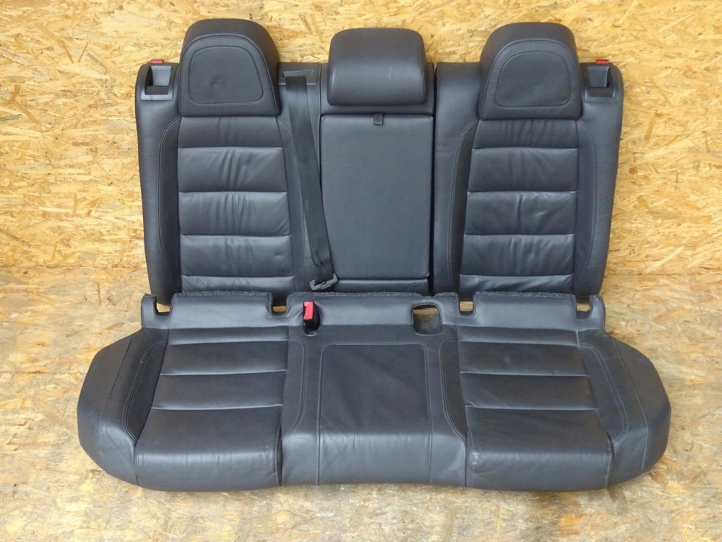 Golf v r32 5d оббивка сидіння шкіра підігрів подушка безпеки заднє сидіння задня комплект в Україні