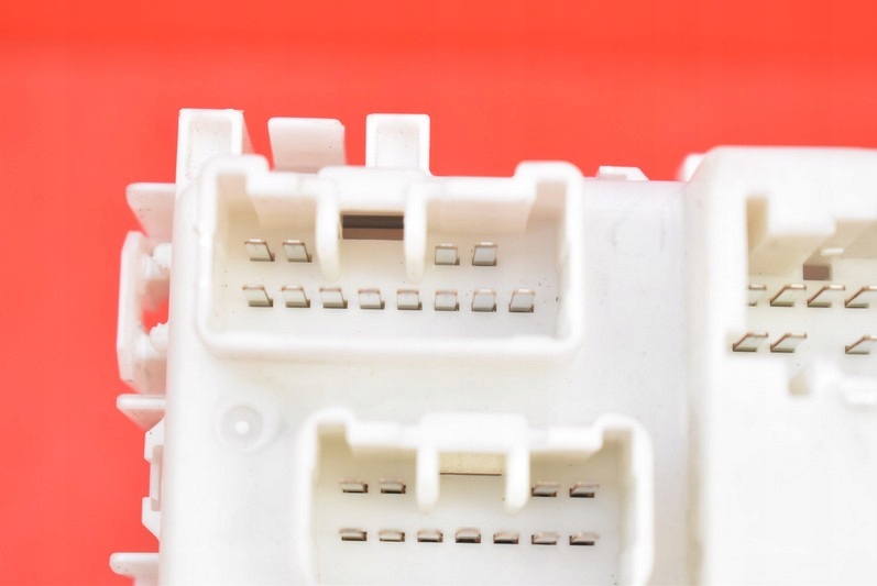 фото №6, Коробка предохранителей aa10-2667 suzuki sx4 s-cross 1.6 16v 120 km 09-14