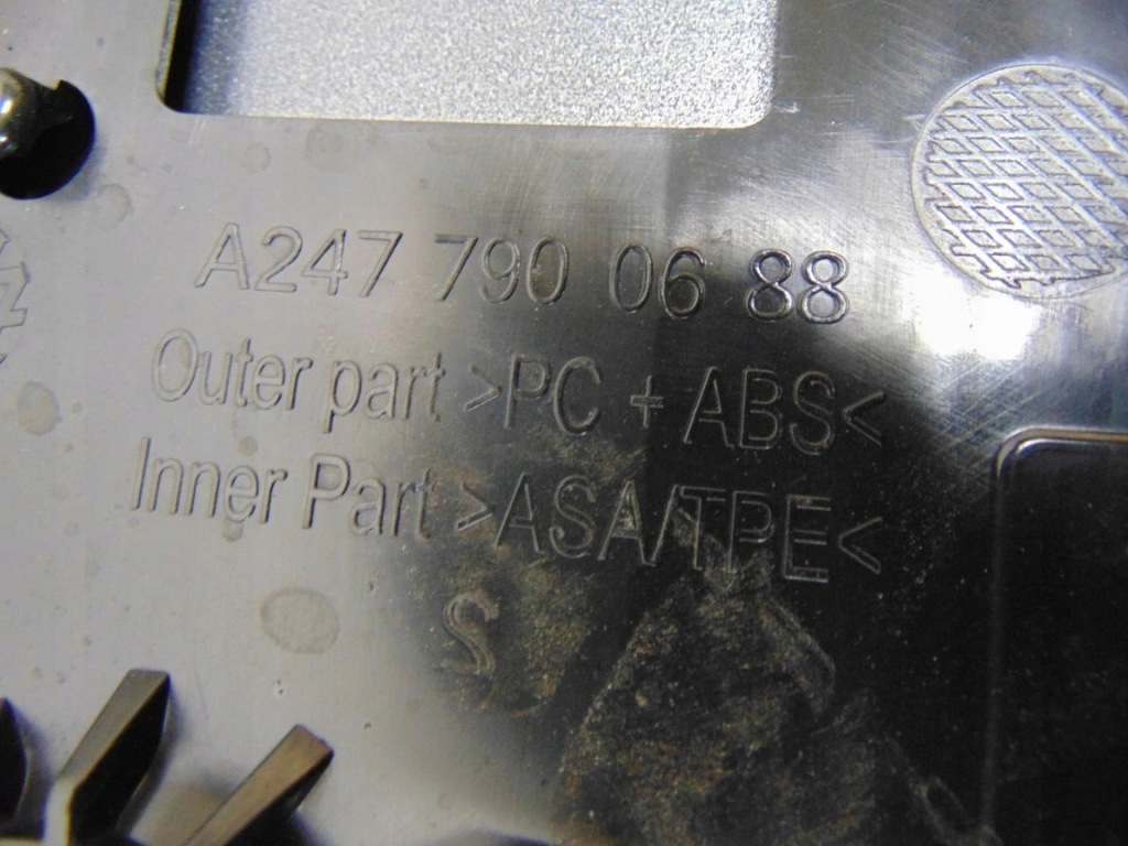 фото №12, Спойлер крышки спойлер багажника mercedes w247