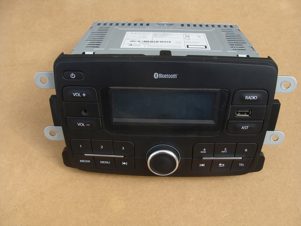 фото №1, Радиопроигрыватель bluetooth dacia sandero ii lift 281151647r