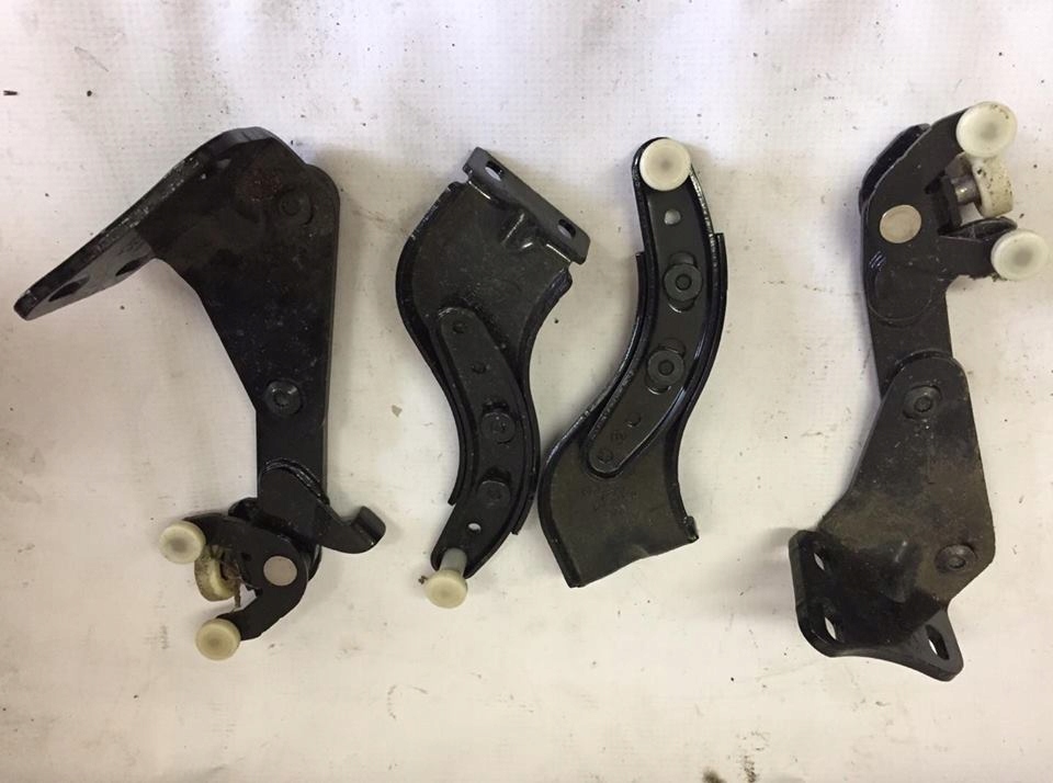 фото №3, Vw caddy ролик двері 2k0843398a 2k0843397a