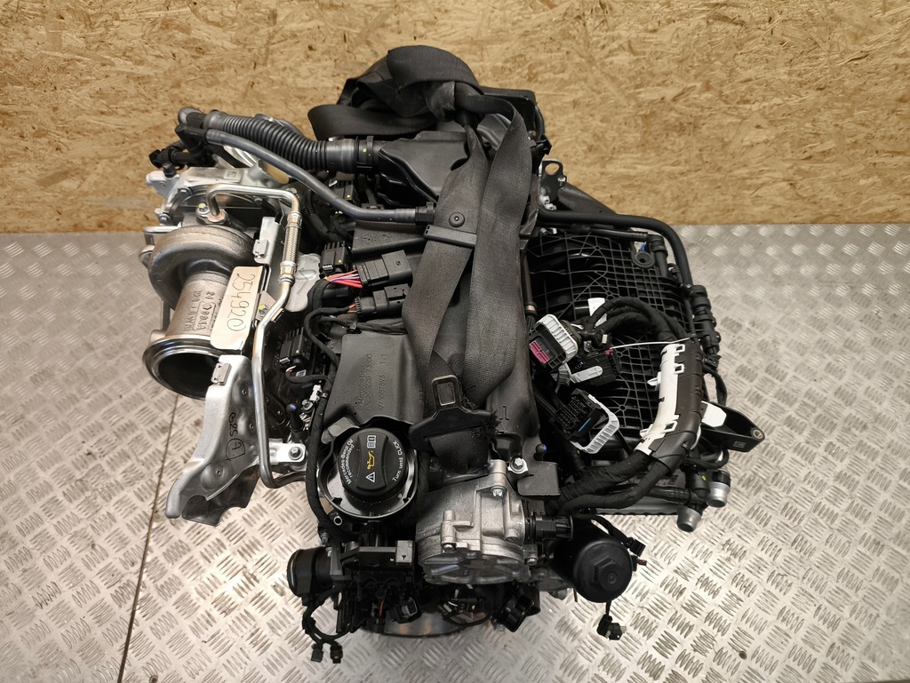 фото №6, Mercedes c klasa w206 двигун 2.0 бензин 254920 kompletny