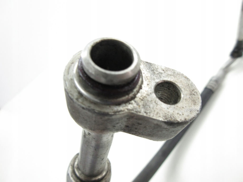 фото №5, Audi a4 a6 vw passat b5 2.5 tdi шланг кондиціонера 8d0260701k