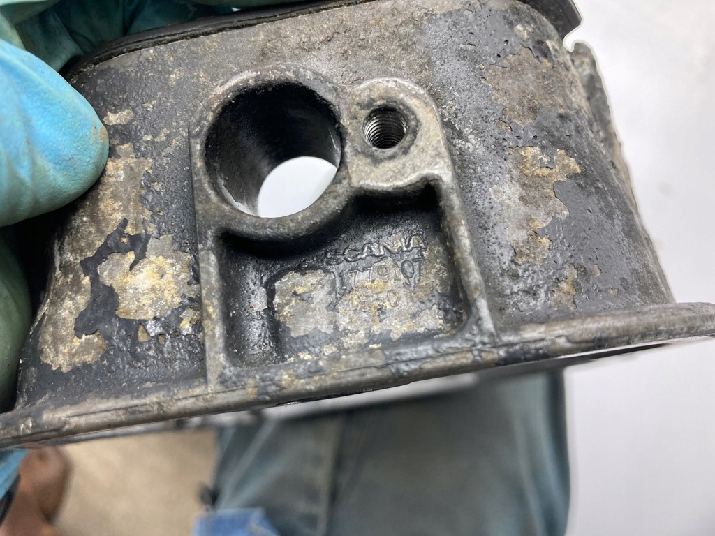 фото №4, Scania r xpi підставка перехідник основа проставка головки 1779107