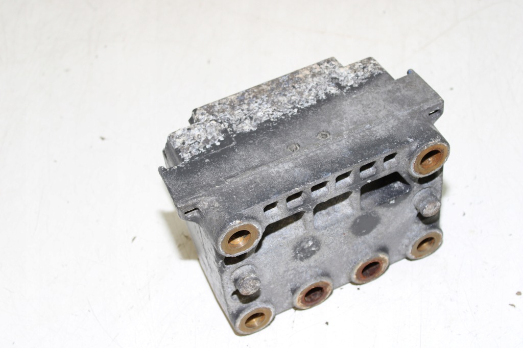 фото №4, Mercedes actros mp4 arocs подушка кронштейн двигателя om471