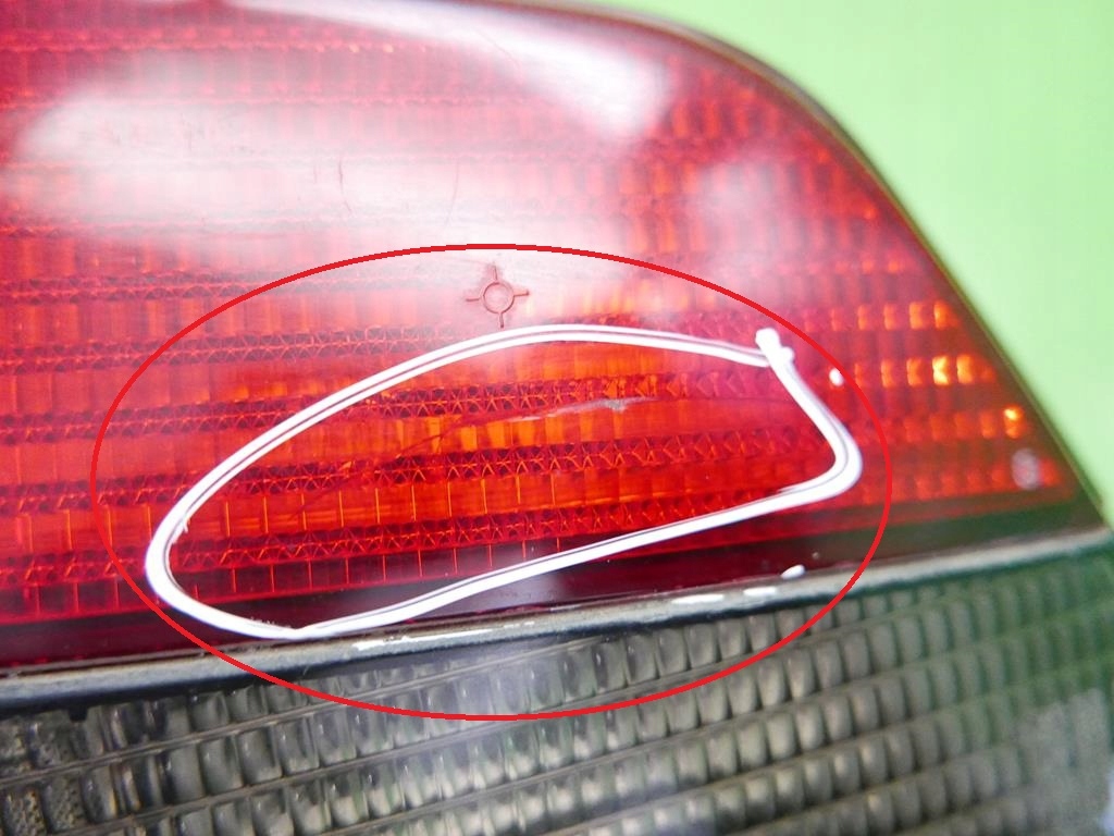 фото №12, Лампа левая задняя valeo peugeot 306 phii hb 3d 97-99