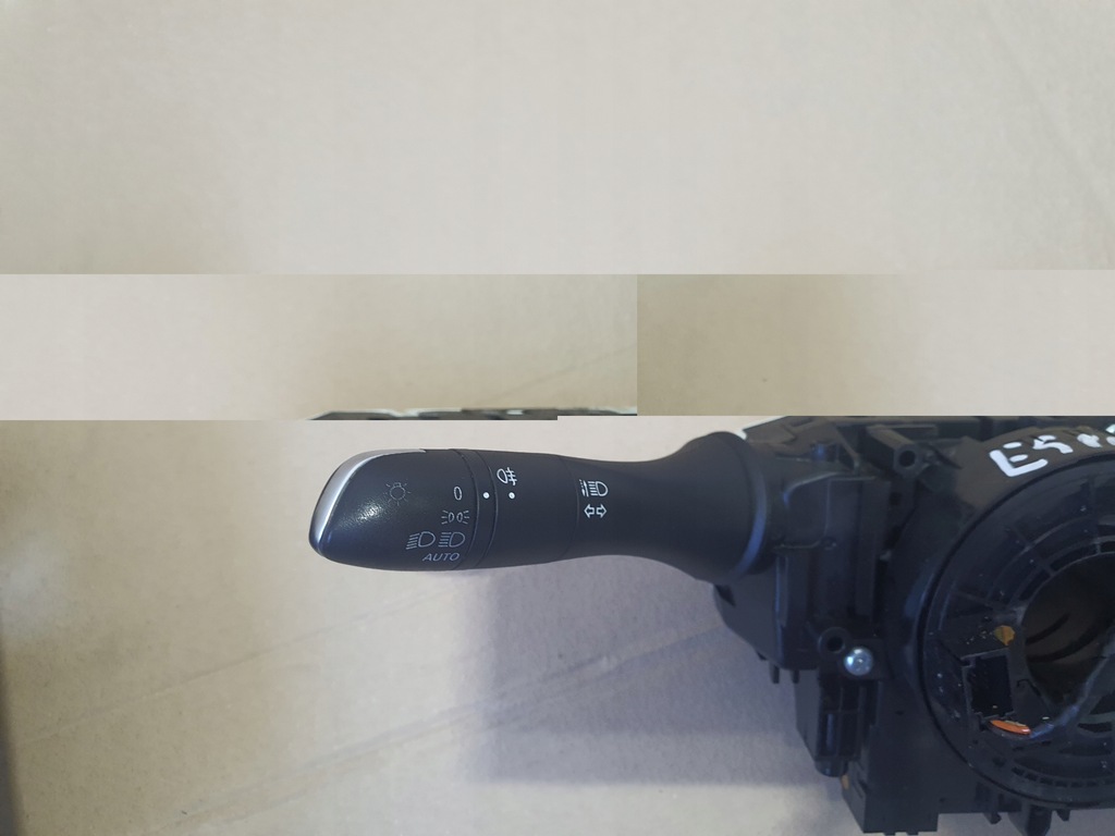 фото №2, Перемикач комбінований перемикачі espace v