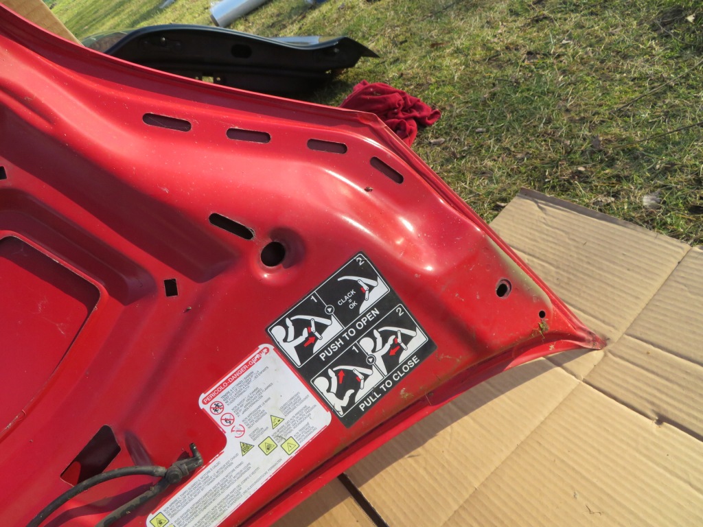 Капот крышка двигателя citroen nemo 2011 год Недорого