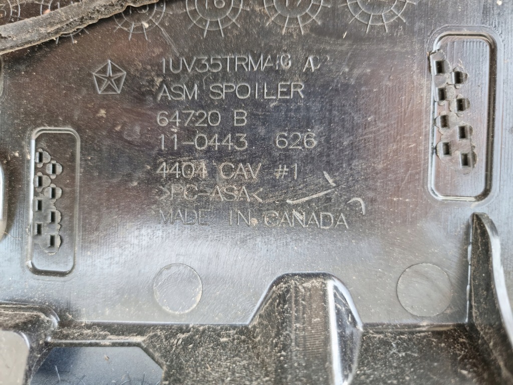 фото №11, Jeep cherokee kl 2.2 спойлер крышки свет стоп