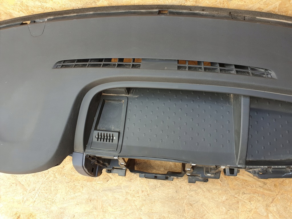 фото №3, Opel vivaro iii панель приладів консоль