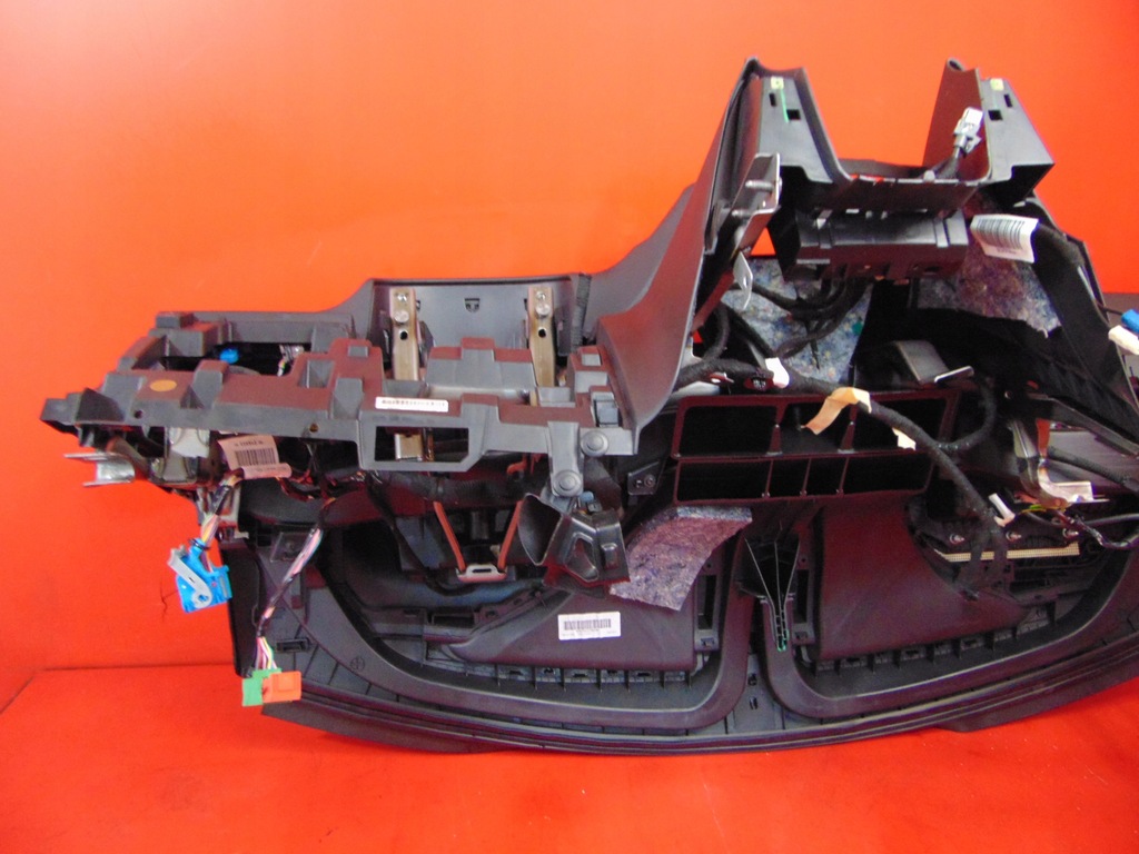 фото №10, Peugeot 208 i 2008 подушка подушка безпеки панель приладів консоль