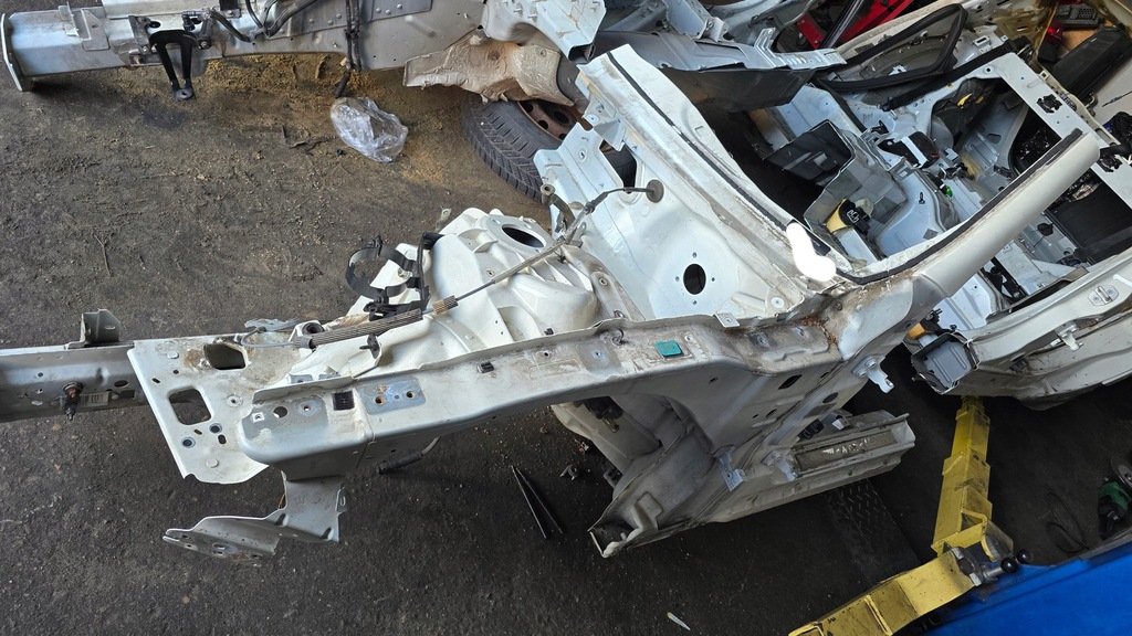 фото №5, Чверть перед ліва права maserati ghibli