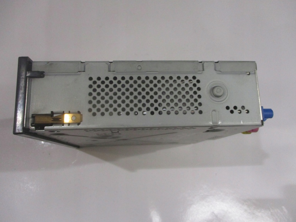 Купить Считыватель навигации карта sd vw passat b8 3q0035874b