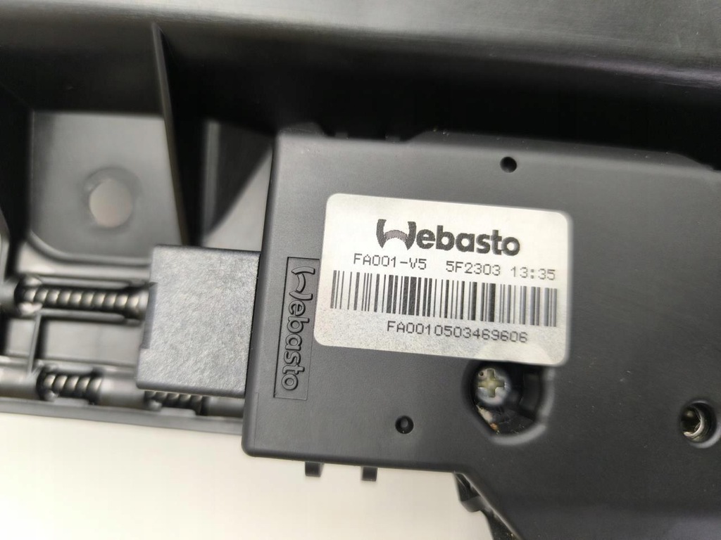 фото №6, Люк панорама subaru forester iv sj