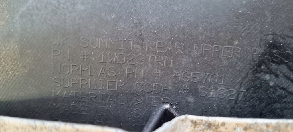 Jeep grand cherokee wk2 рестайлинг  summit 2014- бампер задний  оригинал d252 Киев