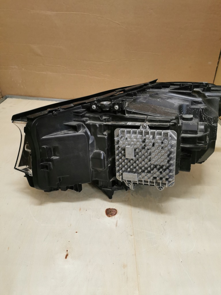 фото №5, Лампа права перед bmw 5 g30 g31 full led