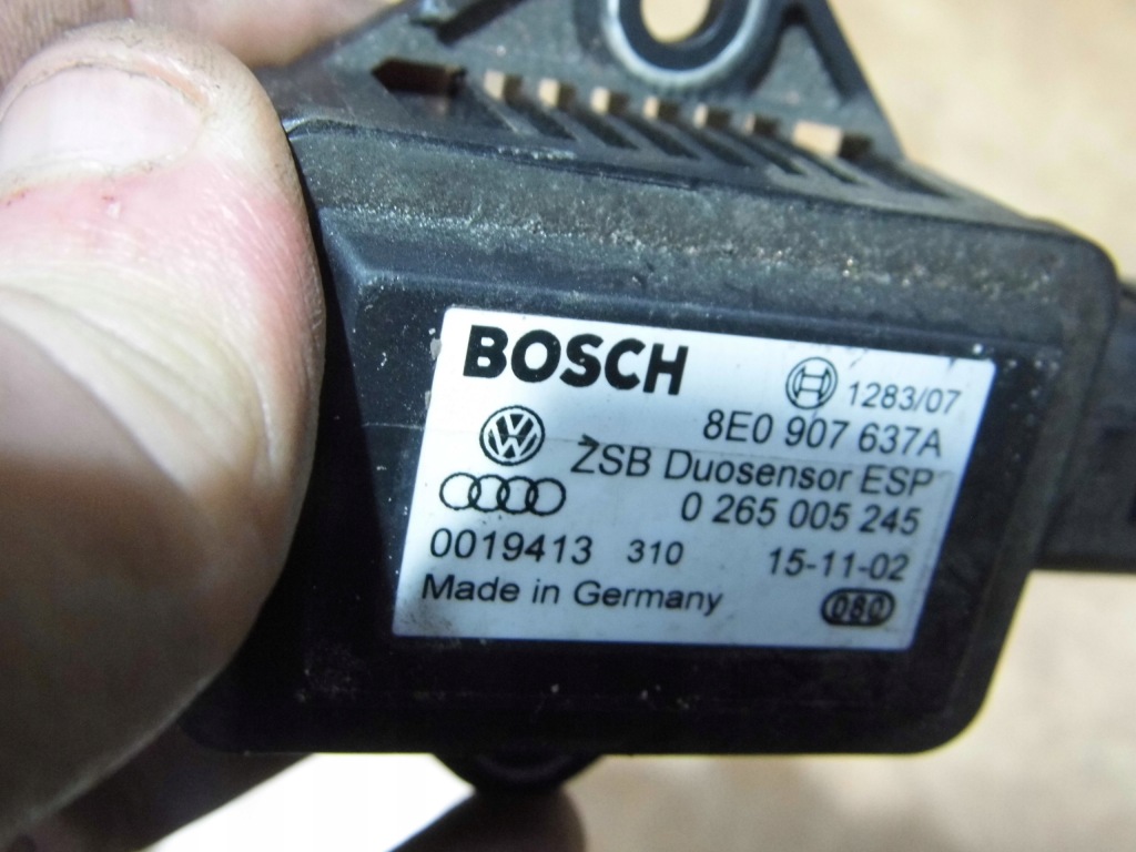 фото №5, Audi a4 b6 2.5tdi 02' sed датчик ускорения esp 8e0907637a