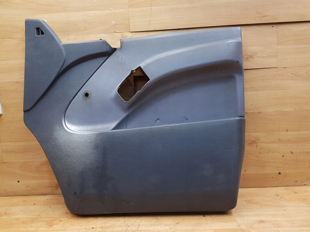 фото №1, Обшивка обивка дверь перед правый mercedes w638 vito
