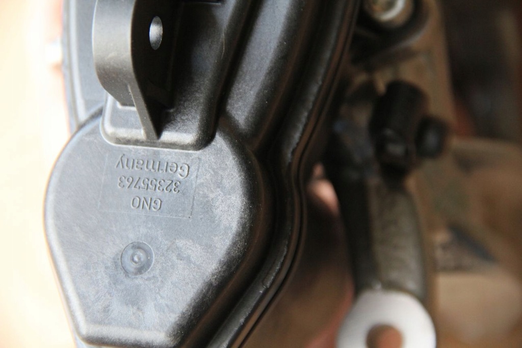 фото №10, Суппорт тормоза audi rs4 avant quatro lt 8w0615403j