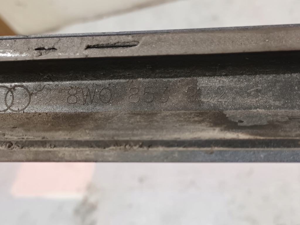 фото №10, Молдинг порог правая audi a4 b9 8w0 порог правый