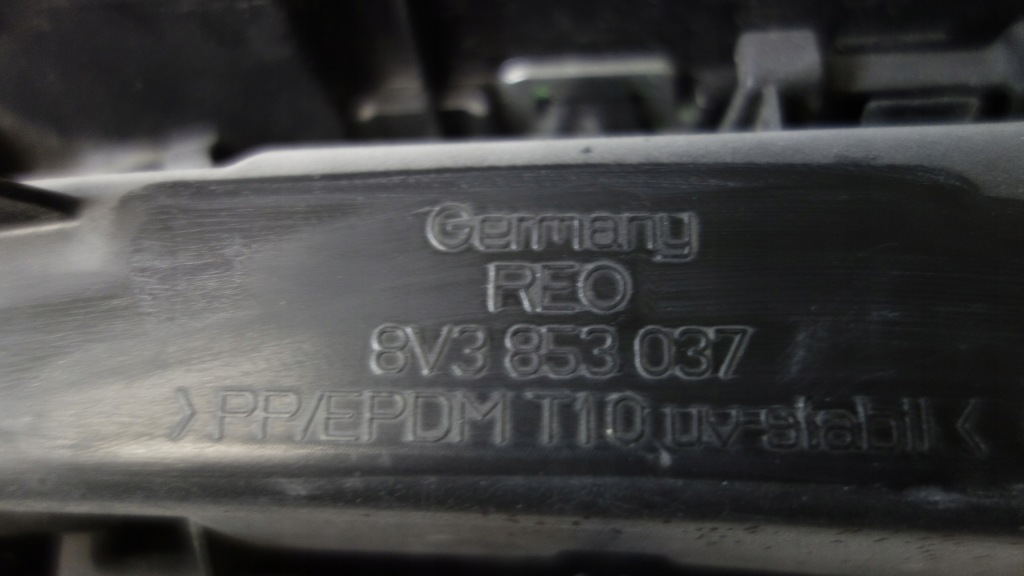 фото №3, Решітка радіатора решітка радіатора audi a3 8v s line