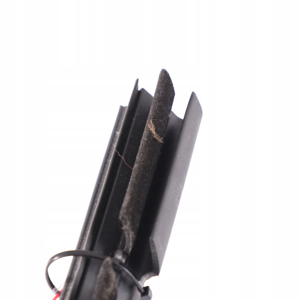 фото №10, Mercedes h243 h247 прокладка молдинг скло внутрішня задня ліва a2477358701