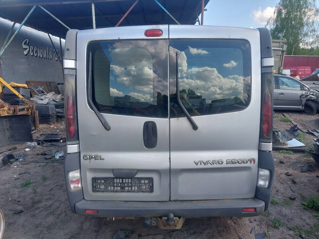 фото №1, Kompletny задня opel vivaro a l147