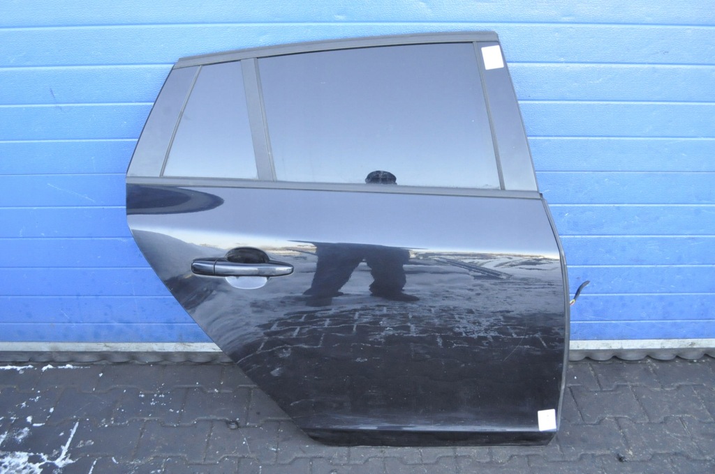 фото №1, Volvo v60 двері правий задня задні 452-26 повний