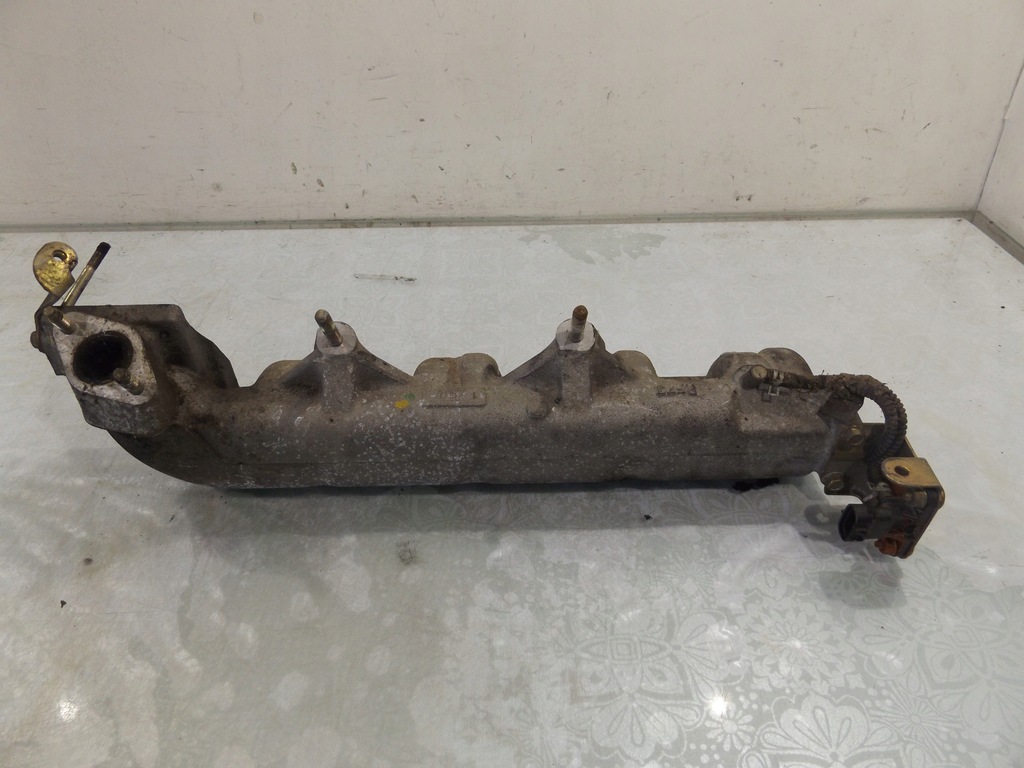 фото №1, Mazda 6 2,0citd колектор всмоктуючий rf7j