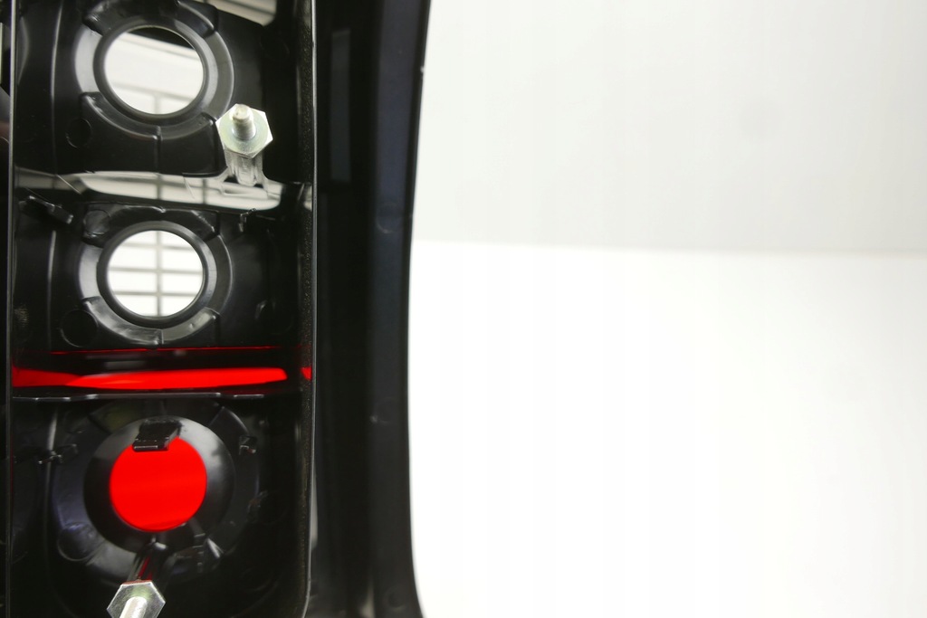 фото №9, Fiat оригинальный номер 46829508 лампа задняя комбинированная