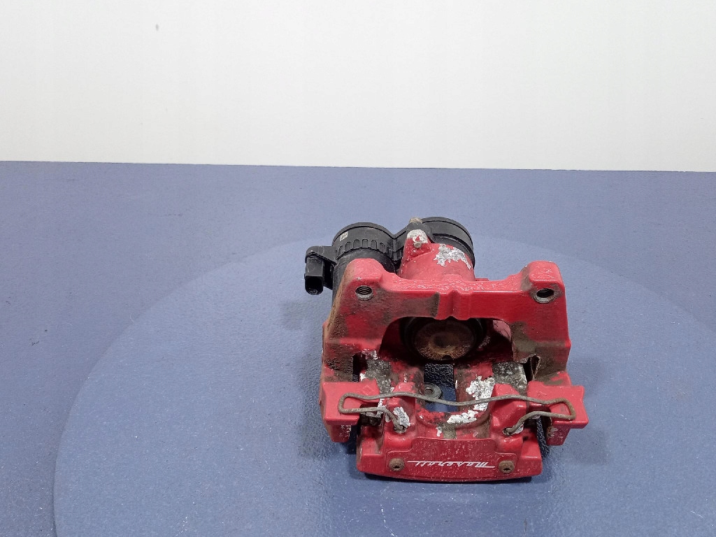 фото №6, Maserati levante супорт гальмівний задня правий задній 06700388370