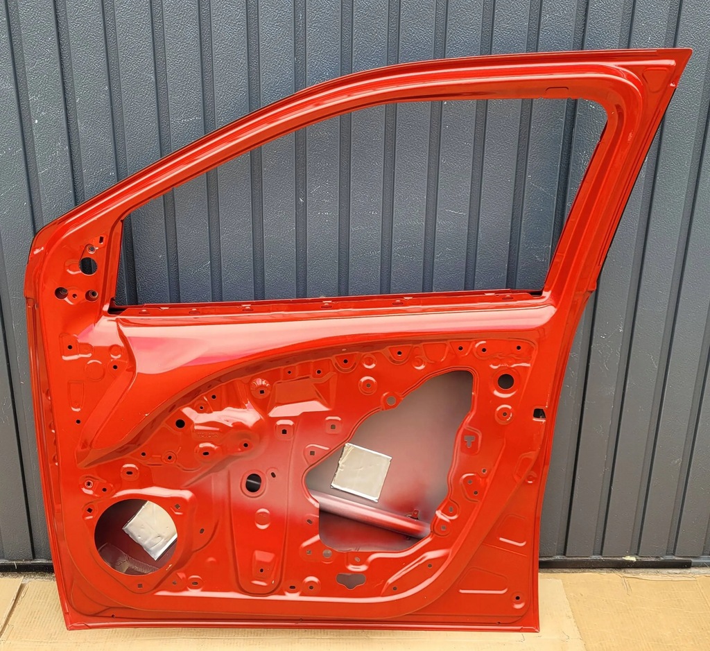 фото №7, Дверь правое перед передние toyota aygo x iii 21-23