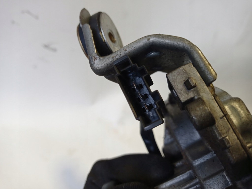 фото №7, Моторчик дворники задняя mercedes w202 2028209742