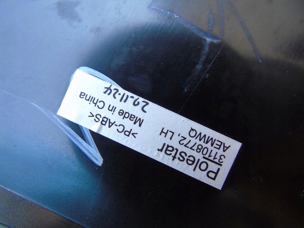 фото №3, Молдинг рамка дверь стекло задняя левая polestar 2