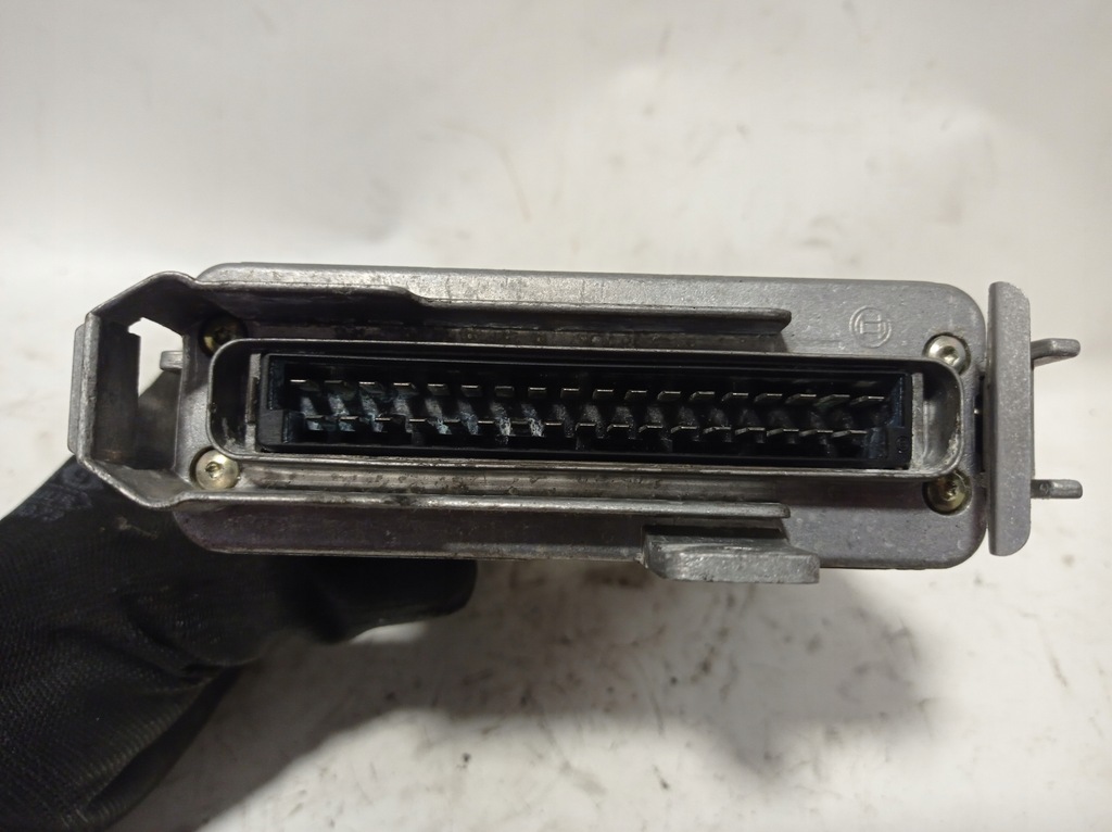 фото №5, Бортовой компьютер audi 100 a6 c4 2.0 4a0907311a