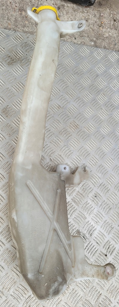 фото №6, Jeep grand cherokee wk2 11 - бачок омывателя