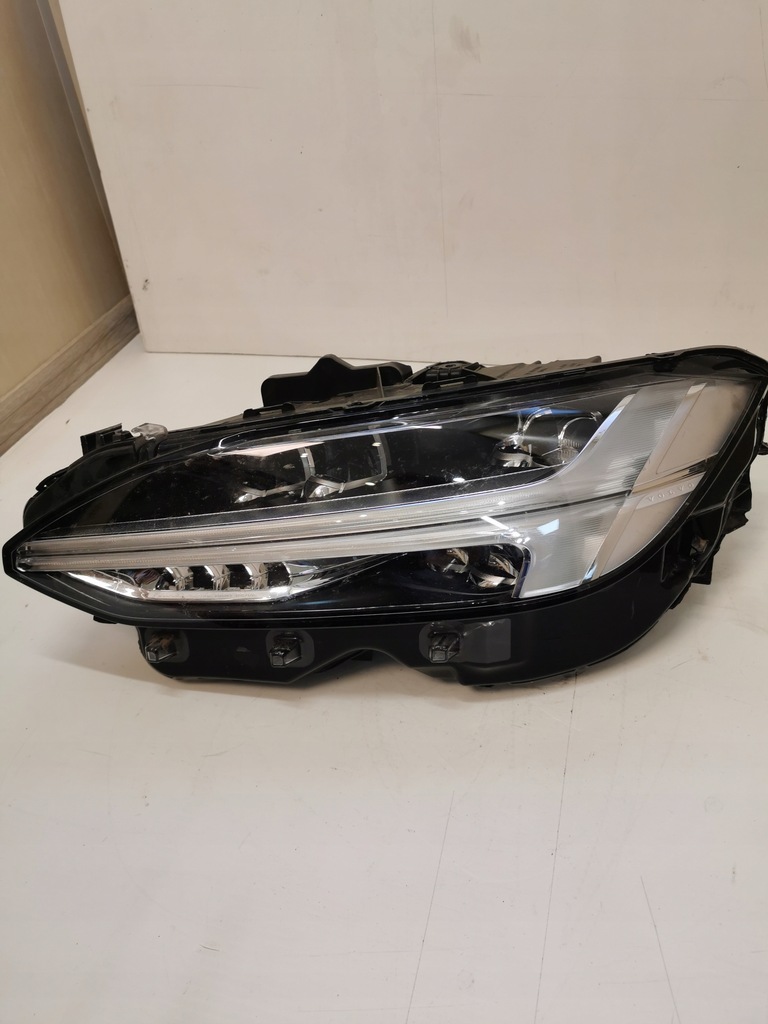 фото №1, Лампа передня ліва volvo v90 s90 full led 16-