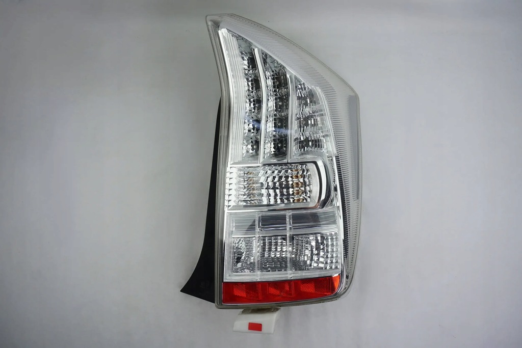 фото №1, Лампа задня права toyota prius iii xw30 eu