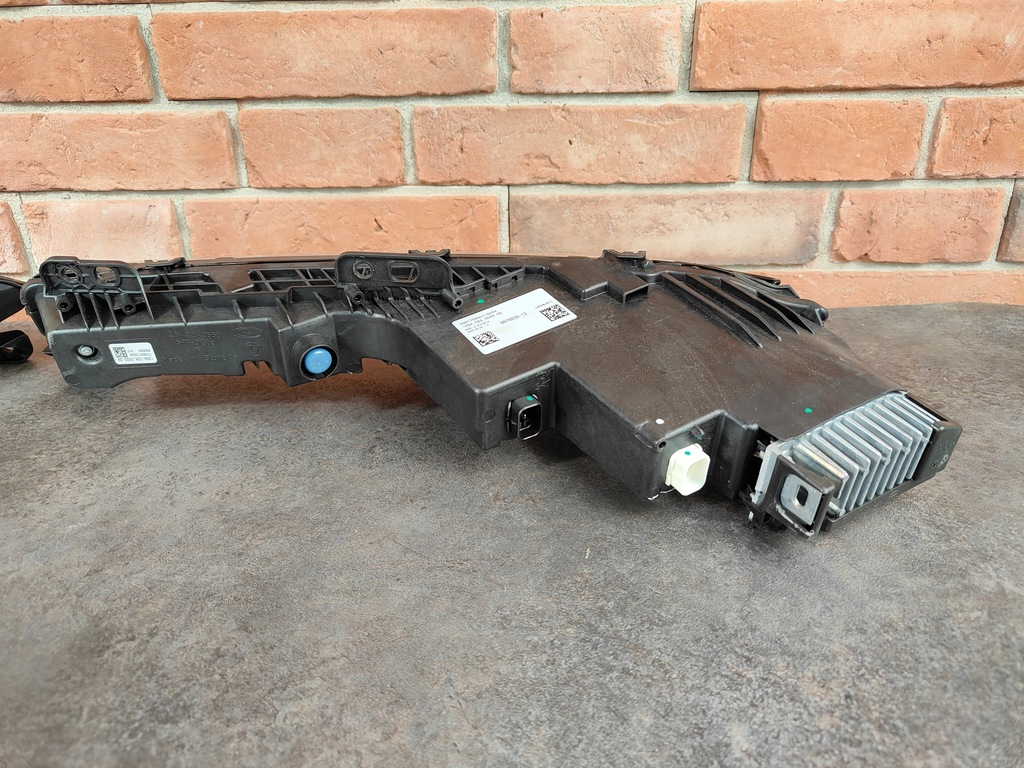 фото №11, Лампы лампа передняя левая + правая crystal svarovski led bmw 7 g70 i7