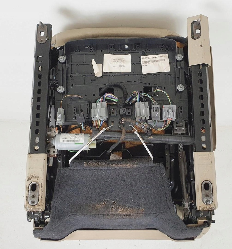 фото №13, Сиденье передний левый перед jaguar xf x250 europa