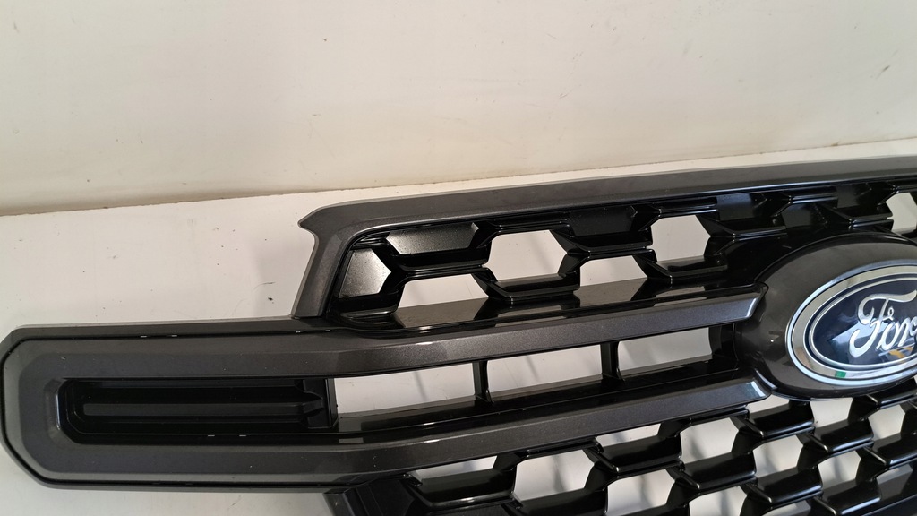 фото №3, Решётка радиатора решётка радиатора бампера ford ranger 6 vi